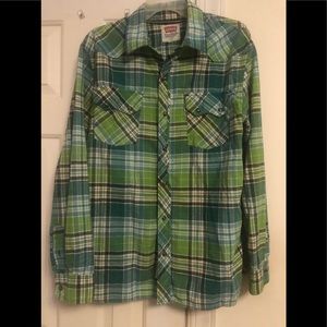 Levi’s Shirt (Men’s but can wear as Women’s)